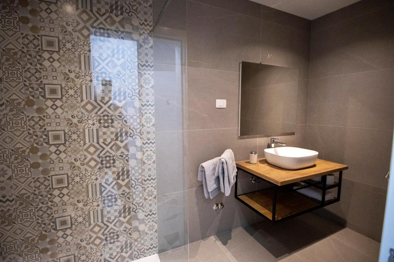 Emmi Apartments Marusici  外观 照片